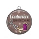 Pendentif Cabochon Argent - couturière qui déchire