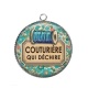 Pendentif Cabochon Argent - couturière qui déchire