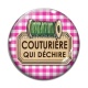Cabochon Verre - couturière qui déchire