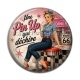 Cabochon Résine - une pin up qui déchire