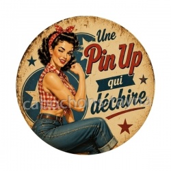 une pin up qui déchire