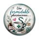 Cabochon Résine - une formidable pharmacienne