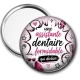 Miroir de poche - une assistante dentaire formidable qui déchire