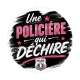 une policière qui déchire