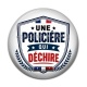 Cabochon Résine - une policière qui déchire