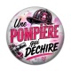 Cabochon Résine - une pompière qui déchire, pompier femme