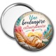 Miroir de poche - une boulangère extraordinaire