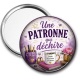 Miroir de poche - une patronne qui déchire