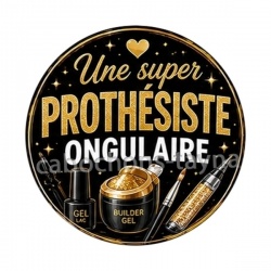 une super prothésiste ongulaire