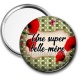 Miroir de poche - une super belle mère